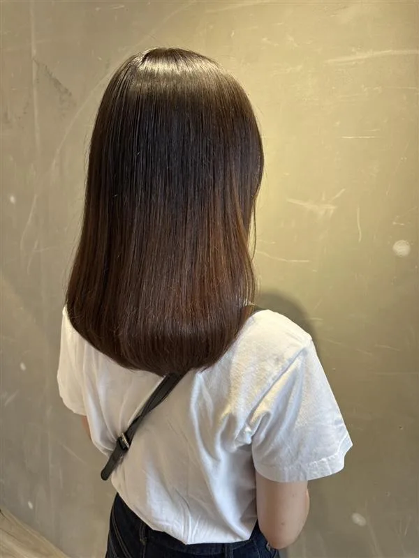 透明感カラーのロングヘア